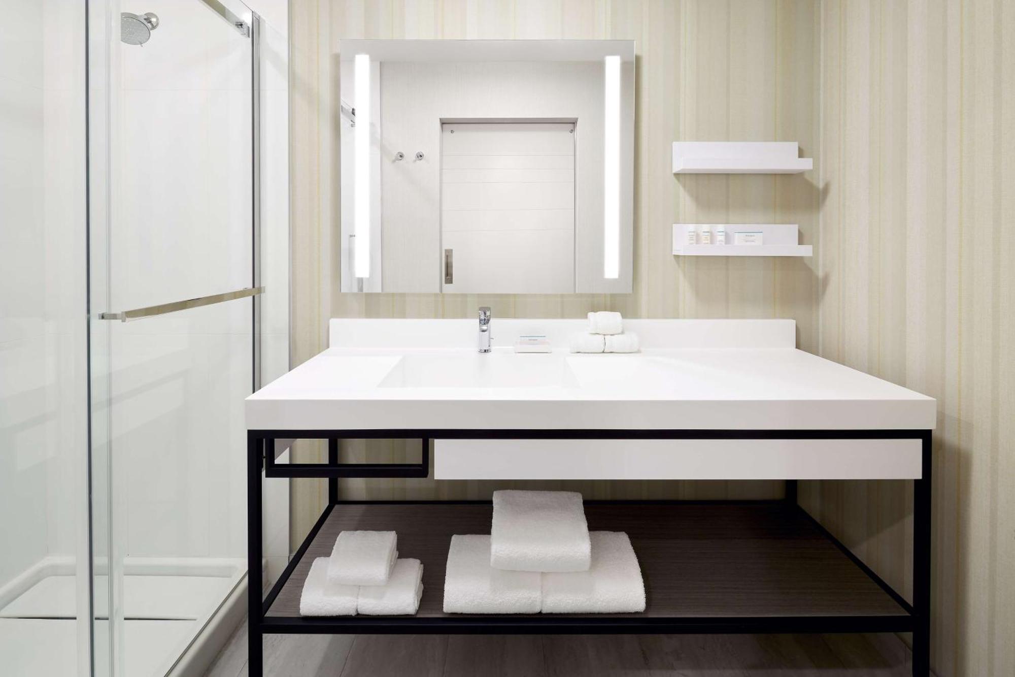 Hilton Garden Inn Montreal Midtown, Quebec, Canada Exteriér fotografie